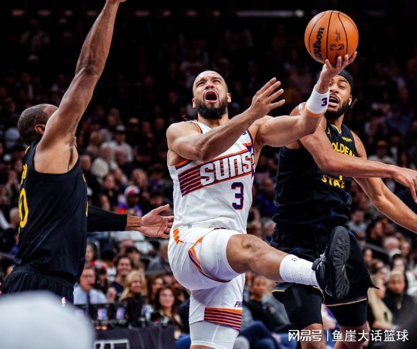 完美世界对战平台-勇士逆转！格林5+5库里很兴奋，火箭弃将24+6犯错，梅尔顿2人立功